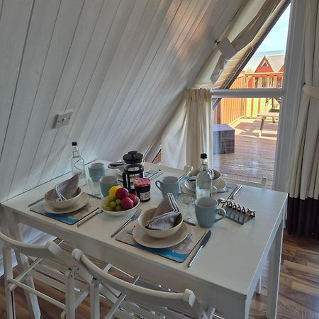 Wow! Amazing Sea Views At Coastal Chalet In Kingsdown Park With Pool No 40 Villa Екстериор снимка